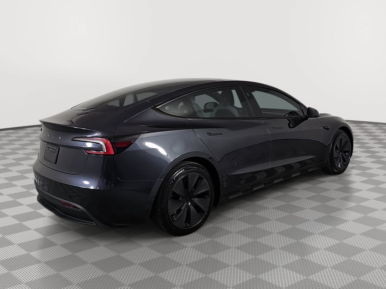 Used 2025 Tesla Model 3 RWD image 8