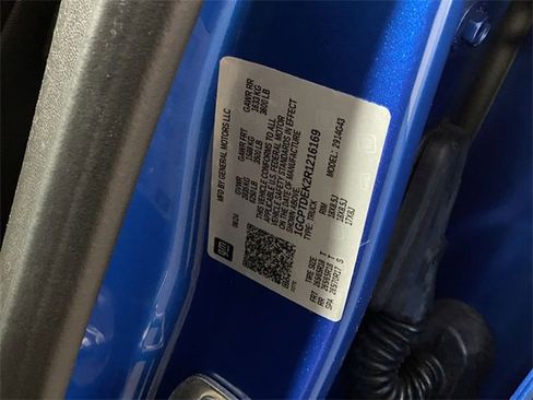 Certified 2024 Chevrolet Colorado Z71 w/ Z71 Convenience Package 2 image 39