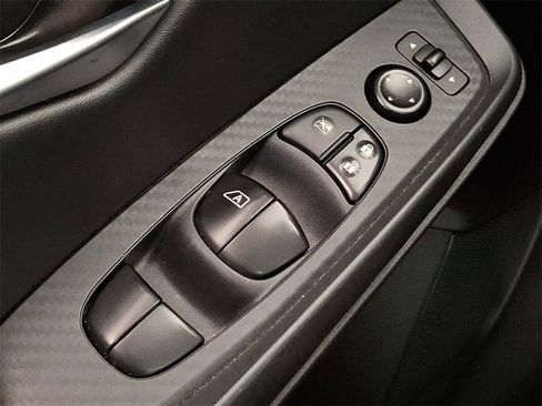 Used 2022 Nissan Sentra SV image 26