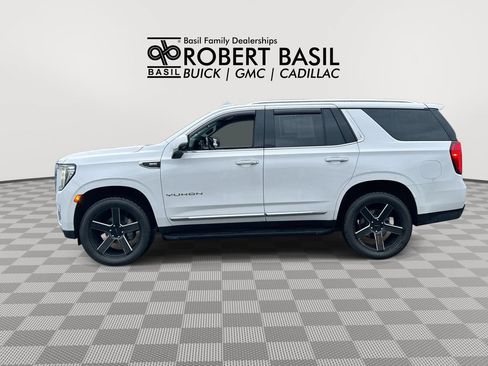 Used 2021 GMC Yukon SLT w/ SLT Premium Package AWD/4WD image 5
