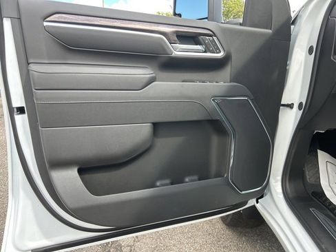 New 2026 Chevrolet Silverado 2500 LTZ image 11