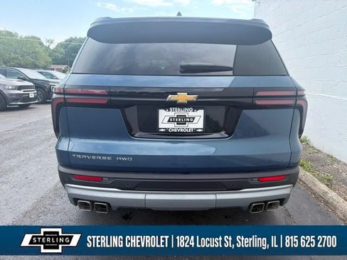 Certified 2026 Chevrolet Traverse LT AWD/4WD image 4