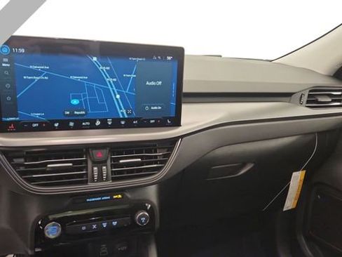 New 2026 Ford Escape SE FWD image 18