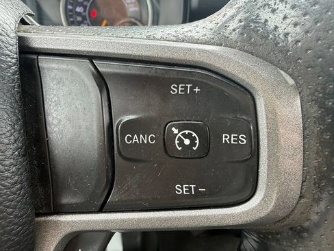 Used 2019 RAM 1500 Tradesman w/ SXT Appearance Group AWD/4WD image 15