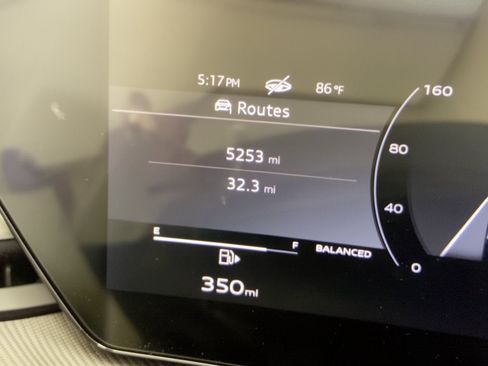 Used 2025 Audi SQ5 Premium Plus AWD/4WD image 26