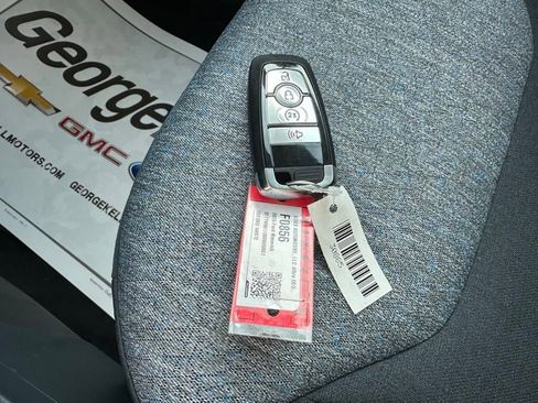 New 2025 Ford Maverick XLT w/ XLT Luxury Package image 44