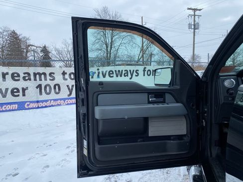 Used 2013 Ford F150 XLT w/ Luxury Equipment Group image 13