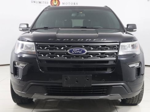 Used 2018 Ford Explorer XLT w/ Equipment Group 202A image 51