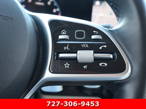 Certified 2023 Mercedes-Benz GLA 250 4MATIC image 26