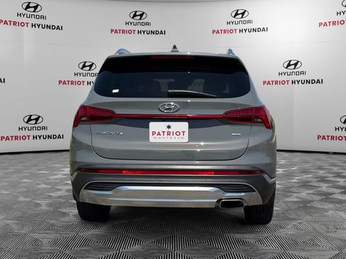 Used 2023 Hyundai Santa Fe SEL w/ Premium Package image 4