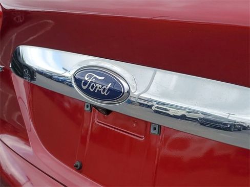 Used 2016 Ford Escape Titanium image 30