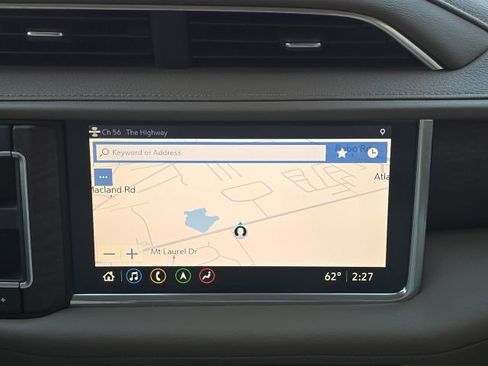 Used 2021 GMC Yukon Denali w/ Denali Premium Package image 43