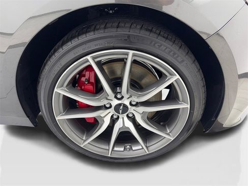 Used 2025 Genesis G70 2.5T image 85