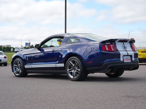 Used 2011 Ford Mustang Shelby GT500 RWD image 41