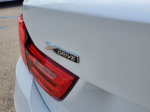 Used 2016 BMW 428i xDrive Convertible AWD/4WD image 33