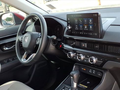 Used 2025 Honda CR-V EX-L image 17