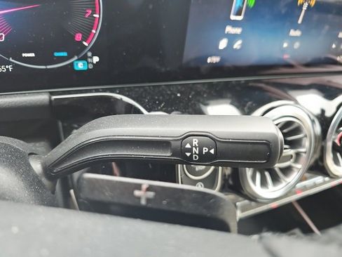 Certified 2025 Mercedes-Benz GLA 250 4MATIC image 21