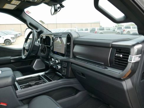 New 2026 Ford F350 Platinum w/ FX4 Off-Road Package image 11