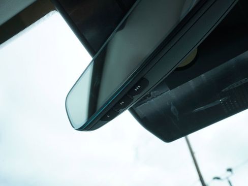 New 2026 Hyundai Ioniq 9 Limited image 15