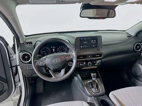 Used 2023 Hyundai Kona SEL AWD/4WD image 21