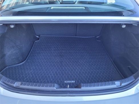 Used 2024 MAZDA MAZDA3 s image 19