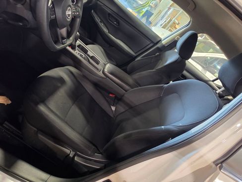 Used 2024 Nissan Sentra S FWD image 6