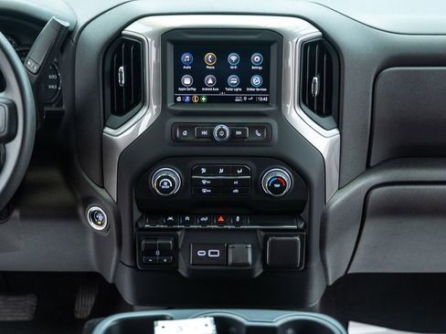 Used 2024 Chevrolet Silverado 1500 Custom w/ Turbomax Blackout Package AWD/4WD image 23
