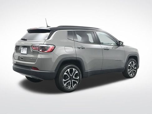 Used 2024 Jeep Compass Limited AWD/4WD image 6