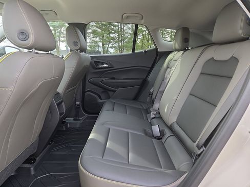 New 2026 Chevrolet Trax ACTIV w/ Driver Confidence Package image 13