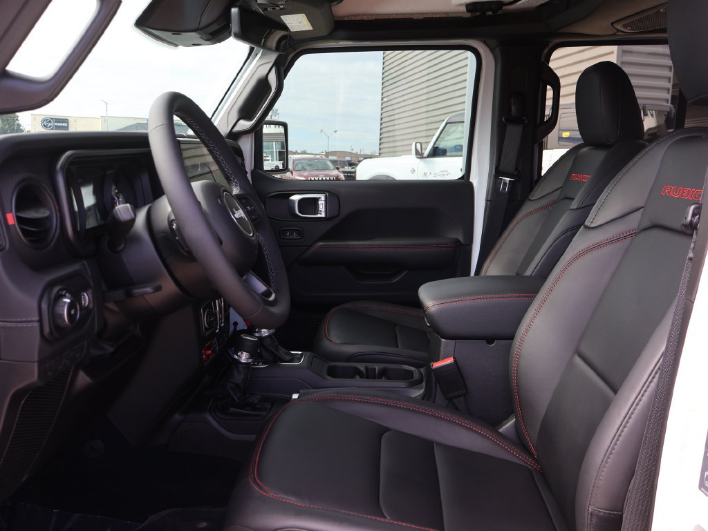 Used 2026 Jeep Wrangler Unlimited Rubicon AWD/4WD image 22