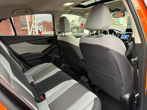 Used 2019 Subaru Crosstrek 2.0i Premium AWD/4WD image 18