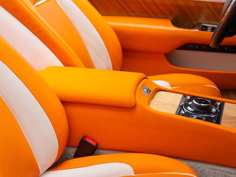 Used 2017 Rolls-Royce Dawn RWD image 80