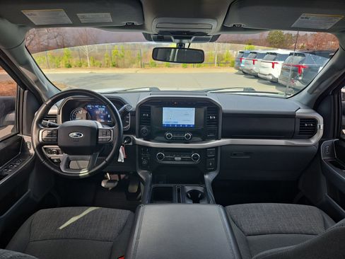 Used 2022 Ford F150 XLT w/ Equipment Group 301A Mid image 10