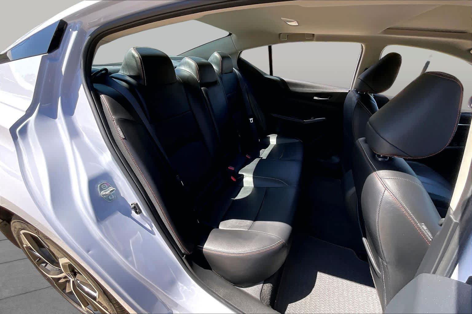 Used 2025 Nissan Altima 2.5 SR w/ SR Premium Package AWD/4WD image 19
