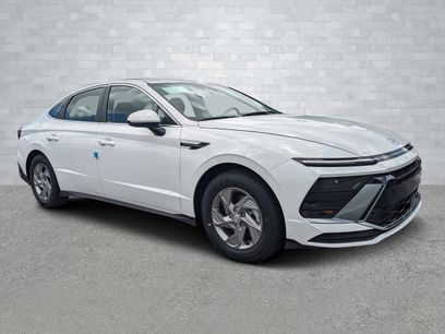 New 2025 Hyundai Sonata SE