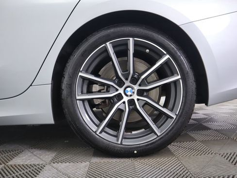 Used 2020 BMW 330i Sedan w/ Convenience Package image 32