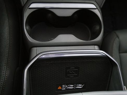 New 2026 GMC Terrain AT4 w/ Convenience Package III image 27