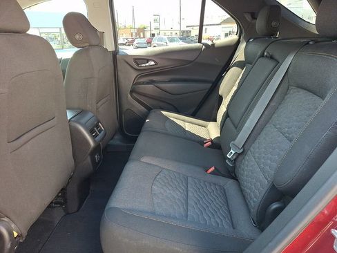 Used 2019 Chevrolet Equinox LT FWD image 12