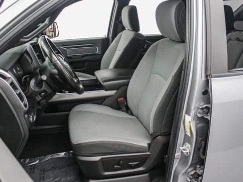 Used 2021 RAM 2500 Big Horn w/ Level 1 Equipment Group AWD/4WD image 25