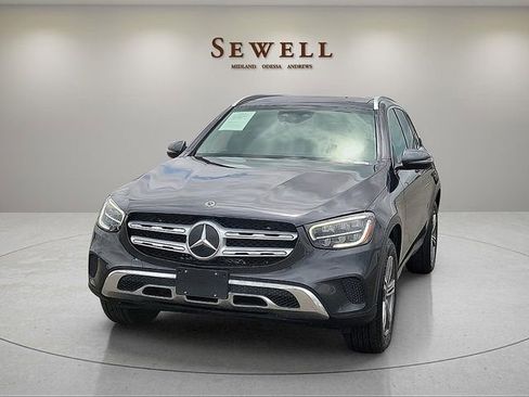 Used 2020 Mercedes-Benz GLC 300 4MATIC image 1