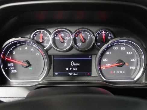 Used 2022 Chevrolet Silverado 1500 LT w/ LPO, Dark Essentials Package RWD image 5
