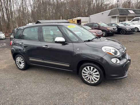 Used 2016 FIAT 500L Lounge image 3