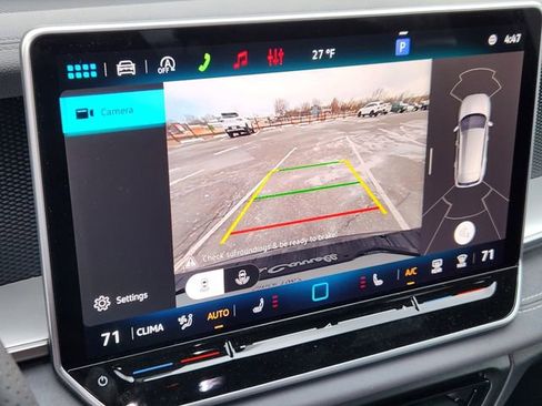 New 2026 Volkswagen Tiguan SE R-Line image 17