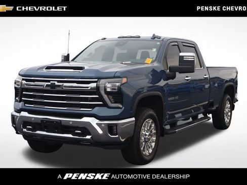 Used 2024 Chevrolet Silverado 2500 LTZ w/ LTZ Plus Package image 1