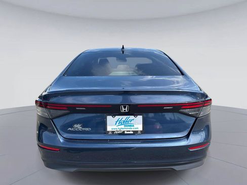 Certified 2023 Honda Accord EX image 5