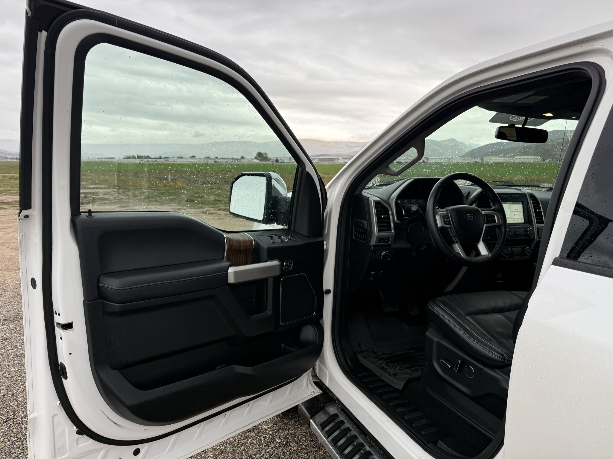 Used 2018 Ford F150 Lariat AWD/4WD image 15
