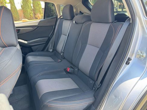 Used 2019 Subaru Crosstrek 2.0i Premium w/ Eyesight System image 18