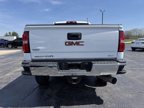 Used 2019 GMC Sierra 2500 SLT w/ Duramax Plus Package image 7
