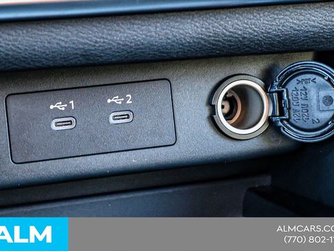 Used 2025 Nissan Rogue Platinum image 38