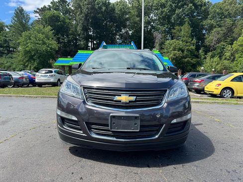 Used 2015 Chevrolet Traverse LS AWD/4WD image 2